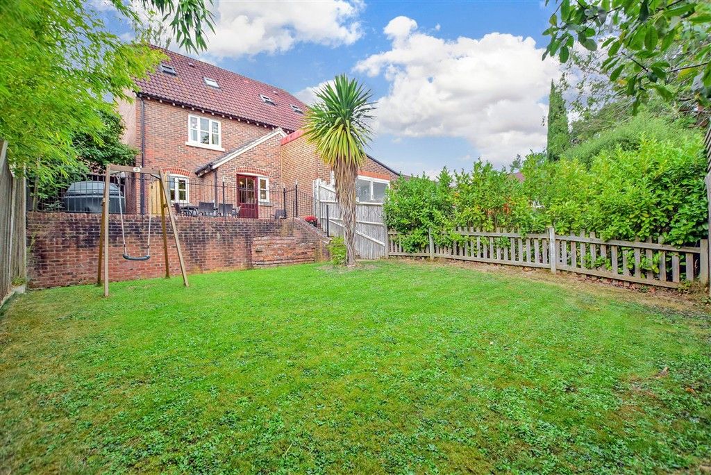 Property photo 1 of 11 Rear Garden