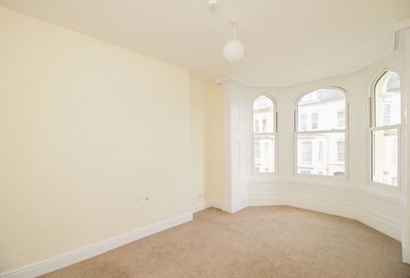 Property photo 3 of 10 Flat 2, 57 Bucks Road