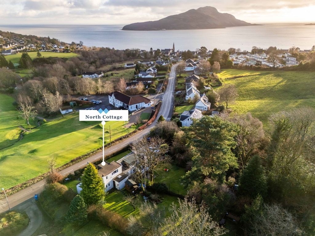 Property photo 2 of 64 4845501