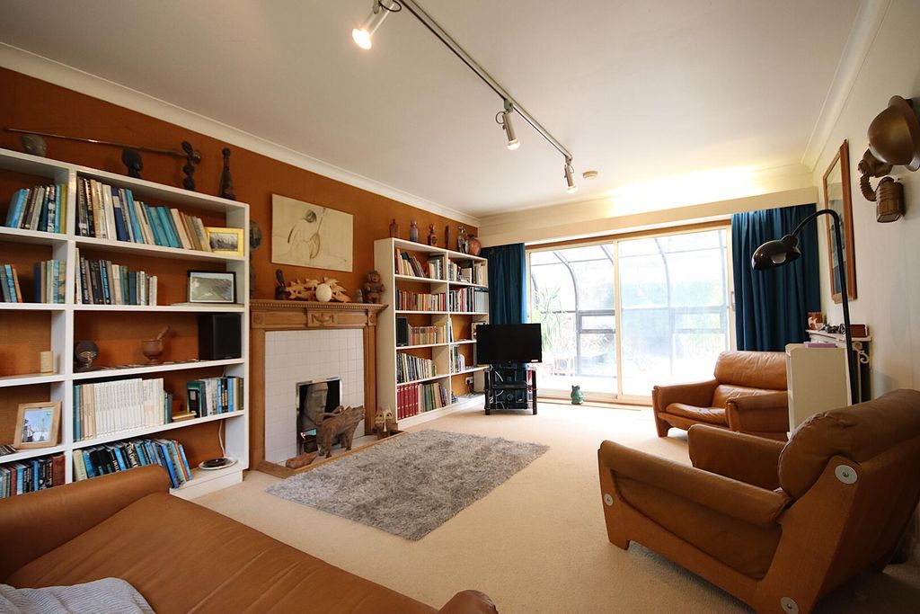 Property photo 2 of 15 Living Room