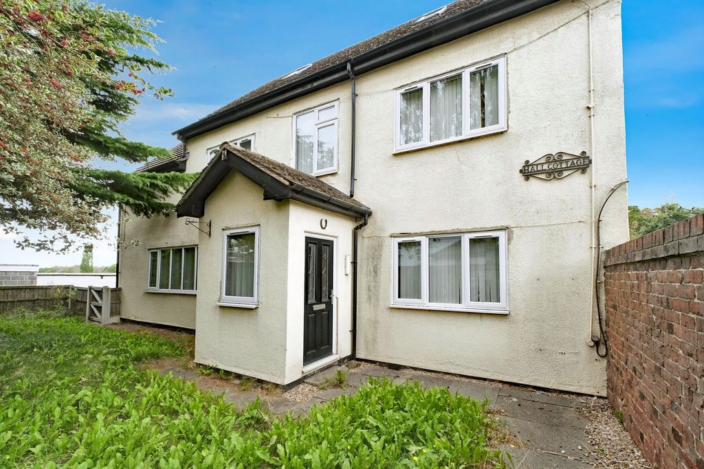 Property photo 1 of 26