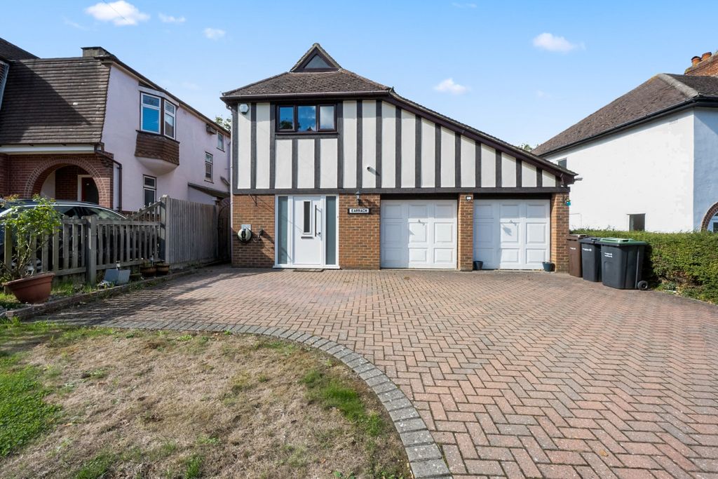 Property photo 1 of 28 5599500