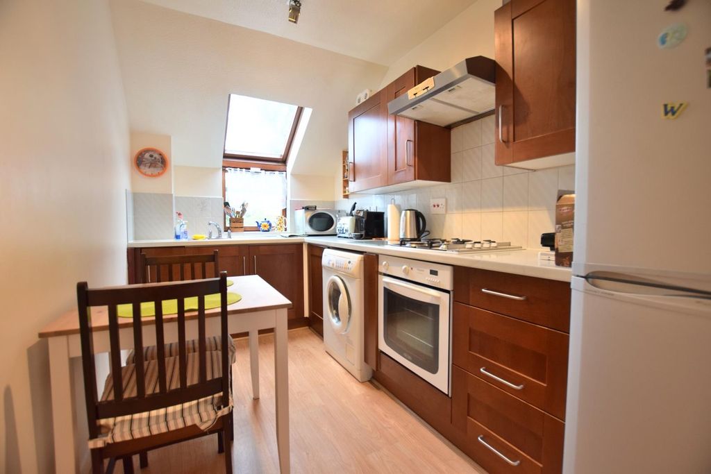 Property photo 3 of 6 Kitchen.Jpg