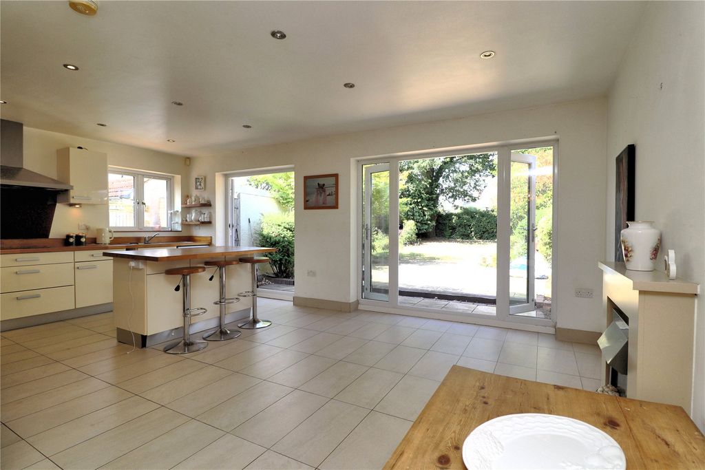 Property photo 3 of 20 Picture No. 39