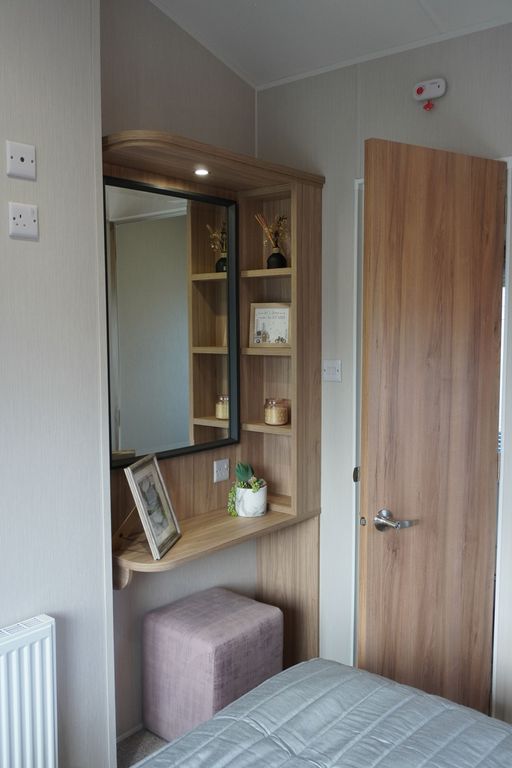 Property photo 2 of 48