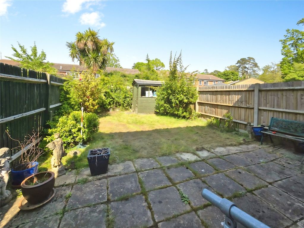 Property photo 3 of 9 Picture No. 10