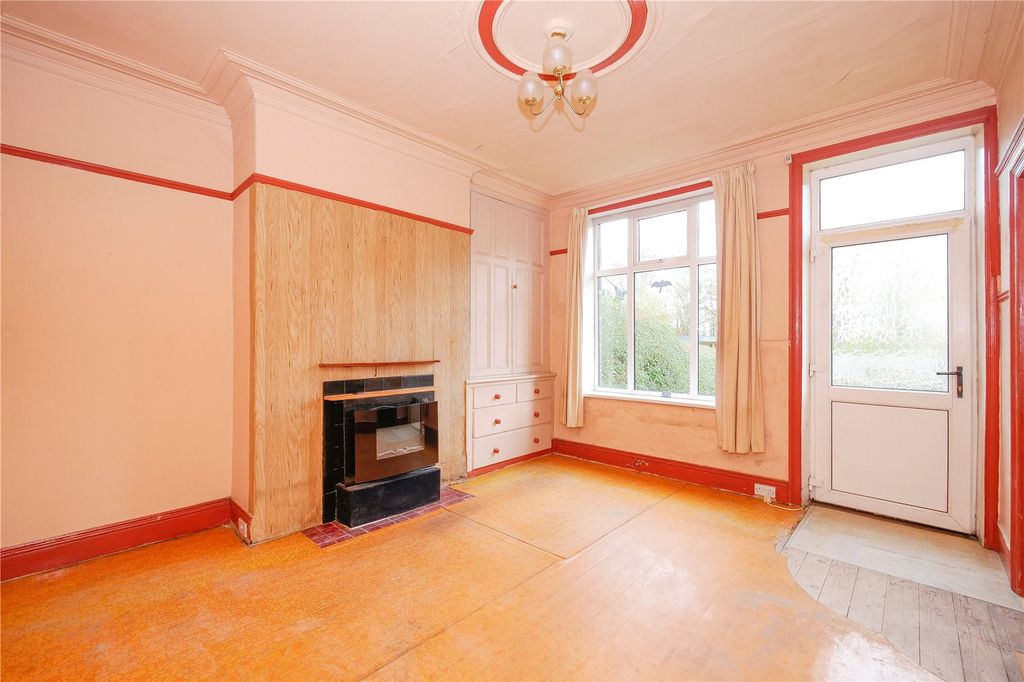 Property photo 3 of 11 Picture No. 02