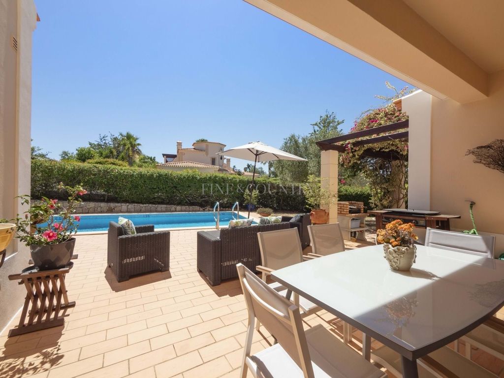 Property photo 2 of 30