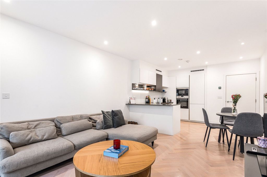 Property photo 1 of 26 Open Plan Living