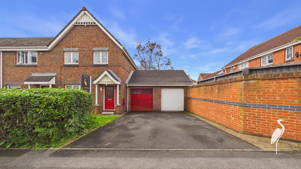 Property photo 1 of 19