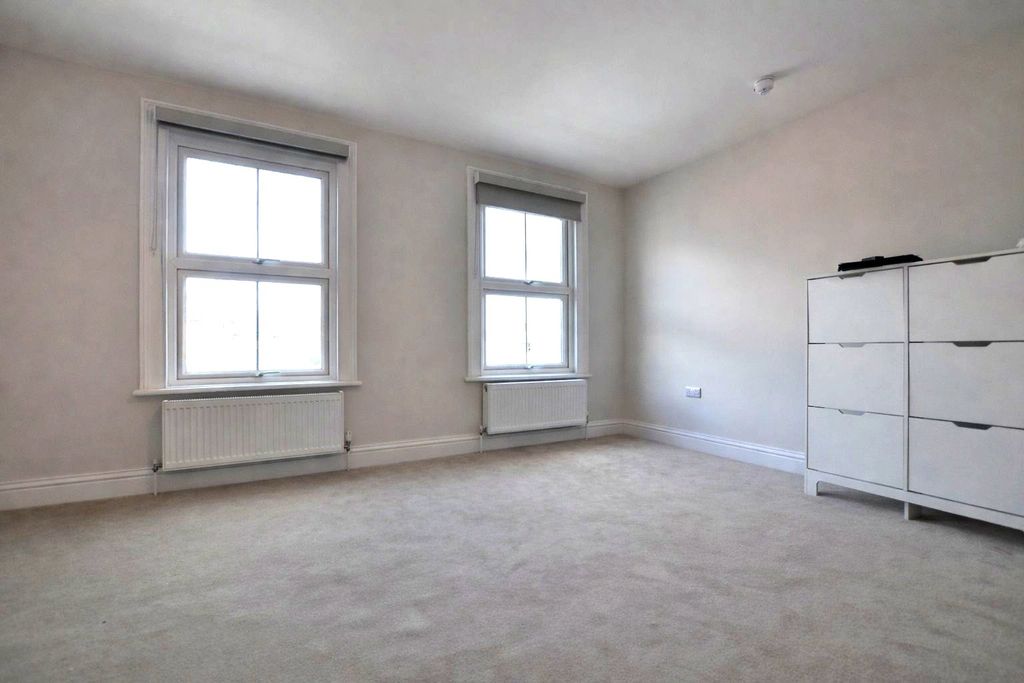 Property photo 3 of 5 Picture No. 07