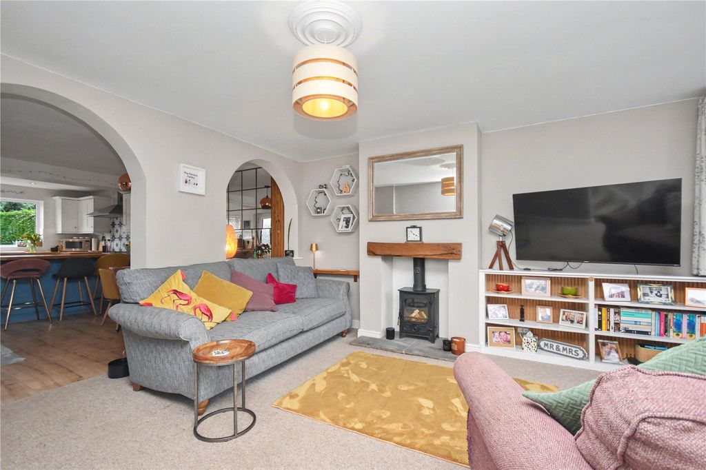 Property photo 2 of 17 Picture No. 08