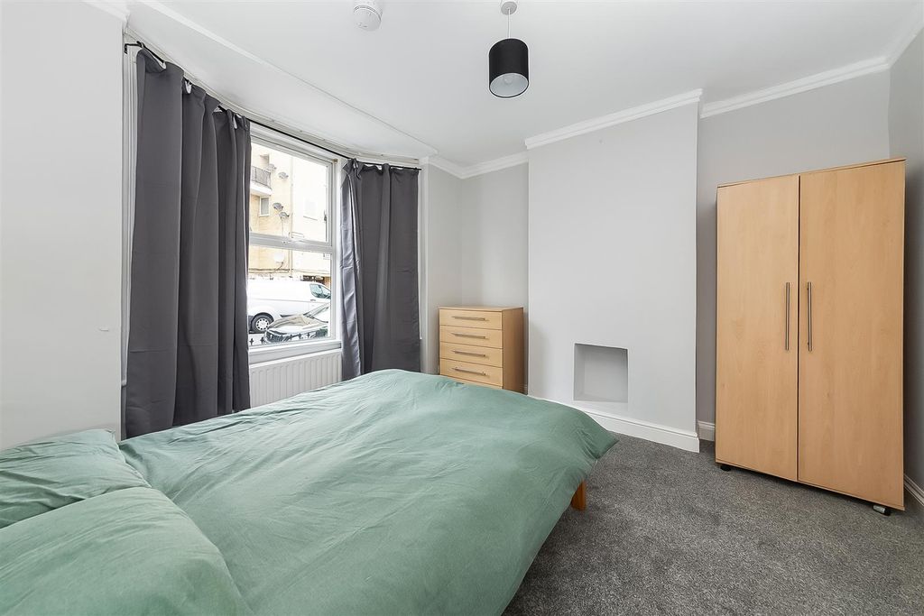 Property photo 3 of 15 Img_6068-5.Jpg