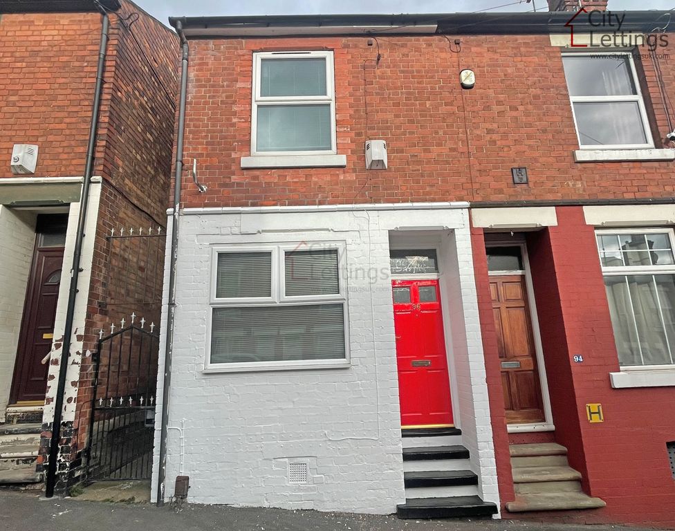 Property photo 1 of 15