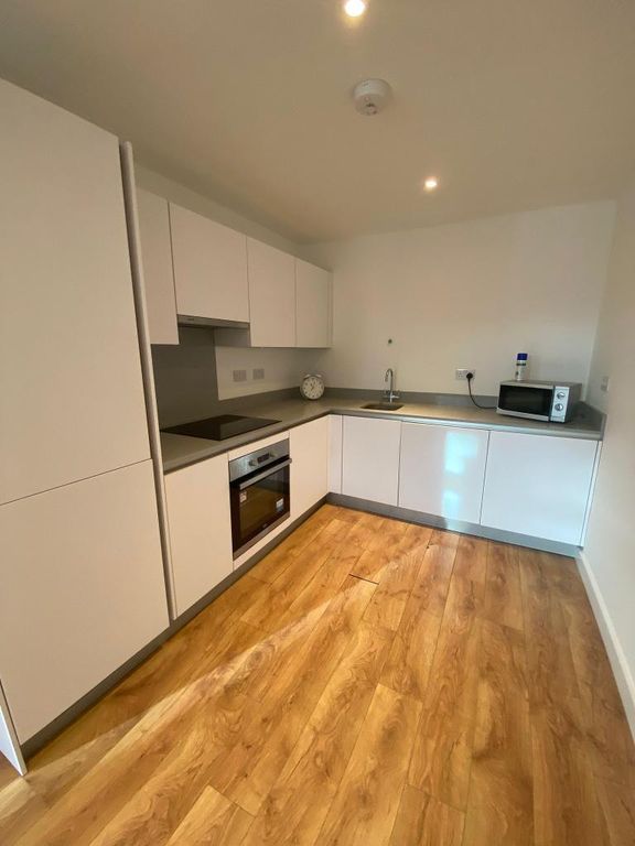 Property photo 2 of 9