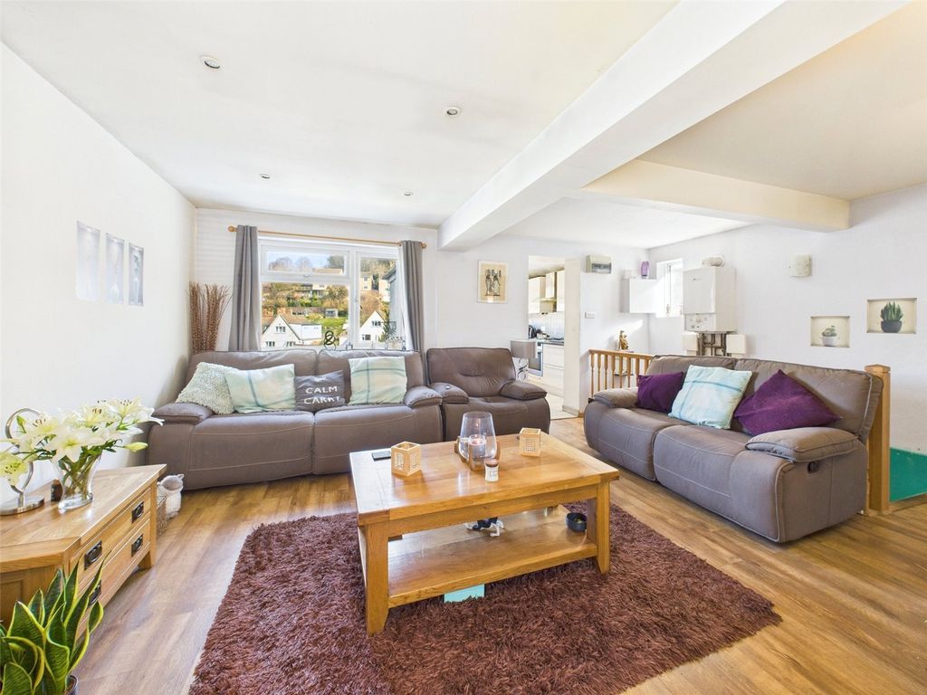 Property photo 2 of 13 Picture No. 01