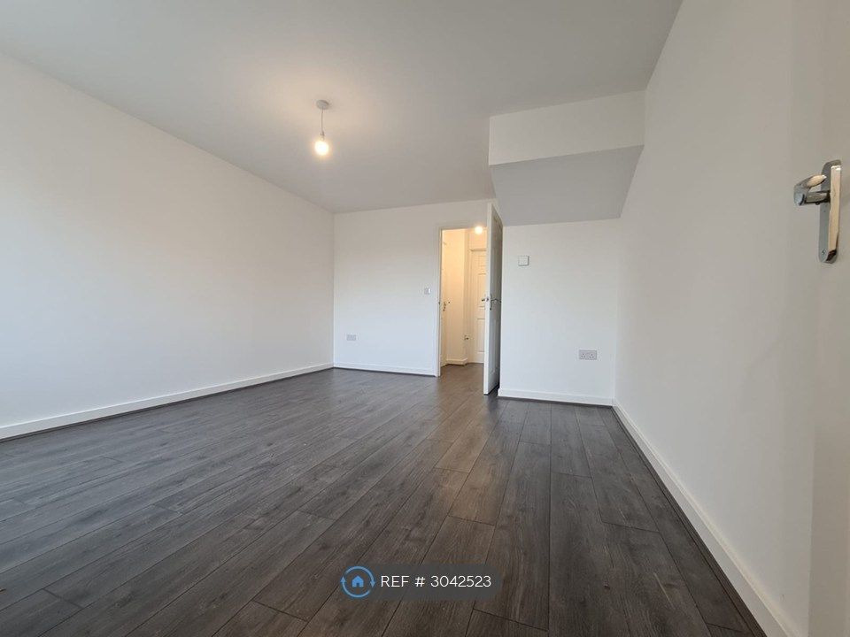 Property photo 2 of 13 Living Room