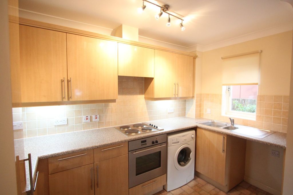 Property photo 3 of 9