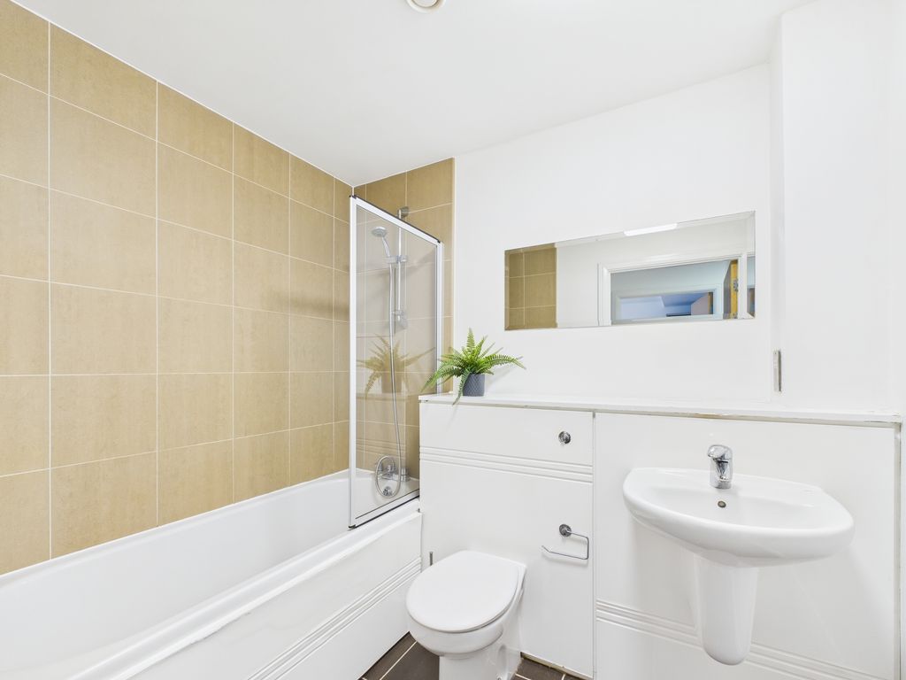 Property photo 3 of 9