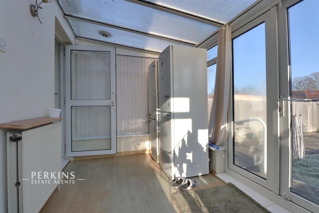 Property photo 3 of 8 Cons.Jpg