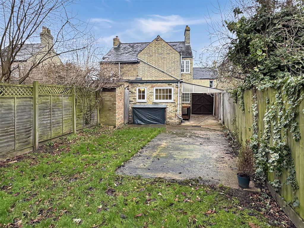 Property photo 2 of 18 Img (8).Jpg