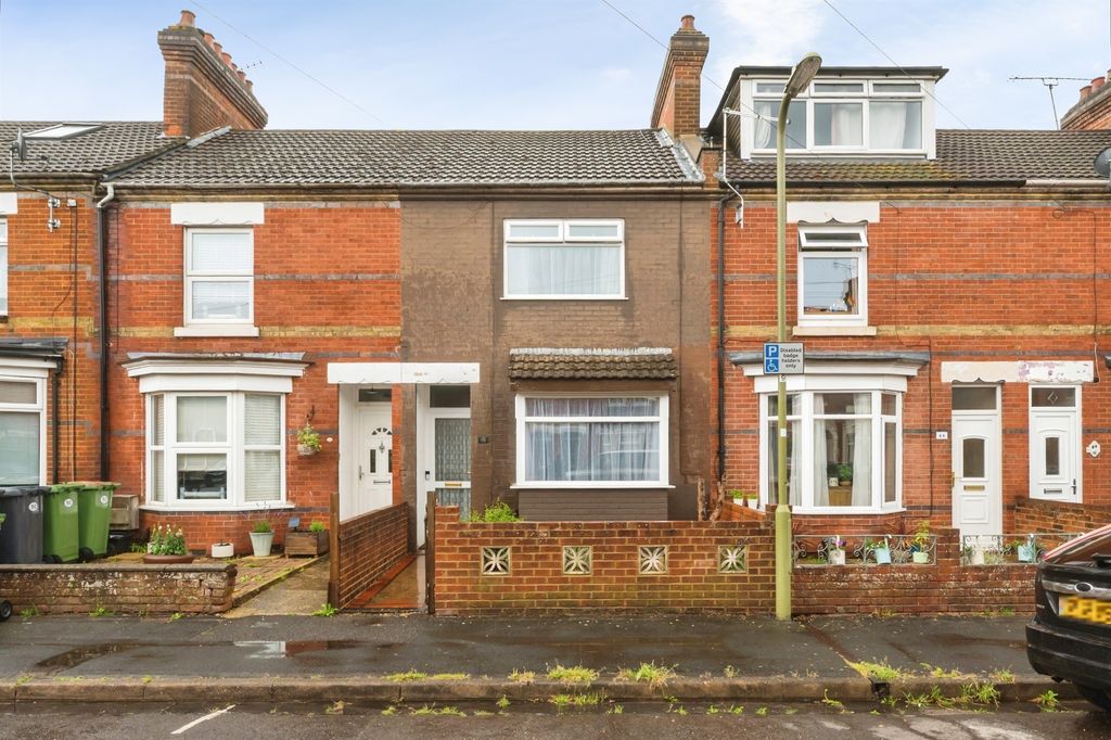 Property photo 1 of 17