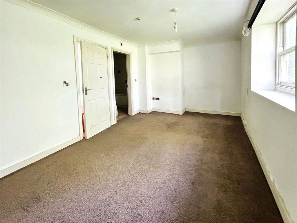 Additional image 16 of 2 bed flat for saleThe Manor House, 68 Moorside Avenue, Crosland Moor, Huddersfield HD4