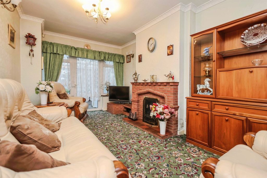 Property photo 3 of 15