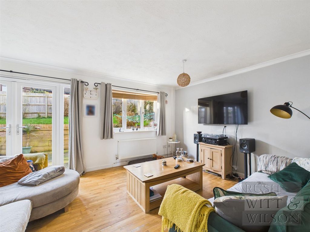 Property photo 3 of 23