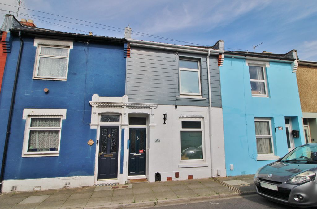 Property photo 1 of 15