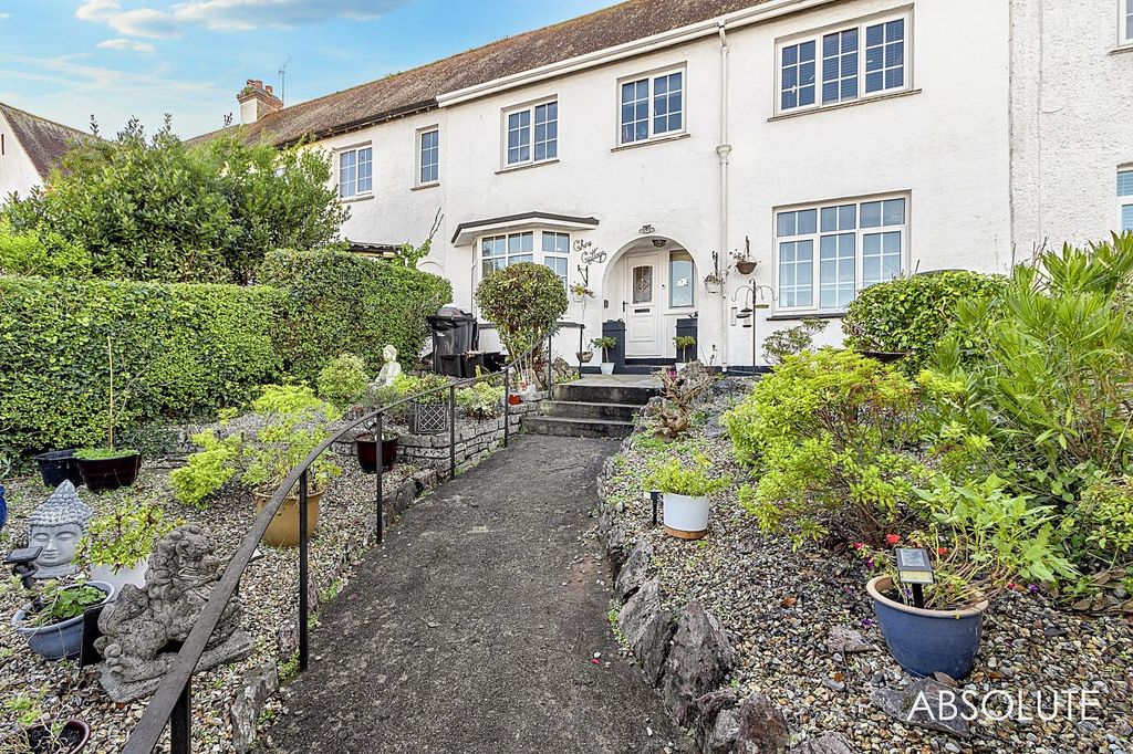 Property photo 1 of 25