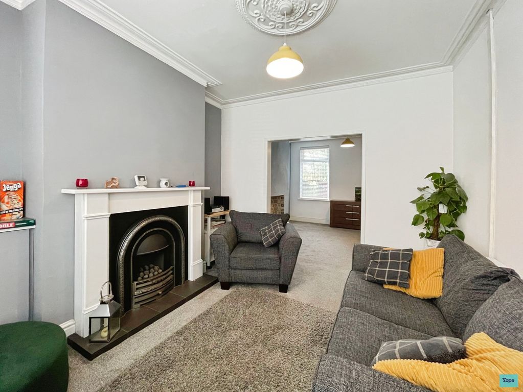 Property photo 3 of 17 10