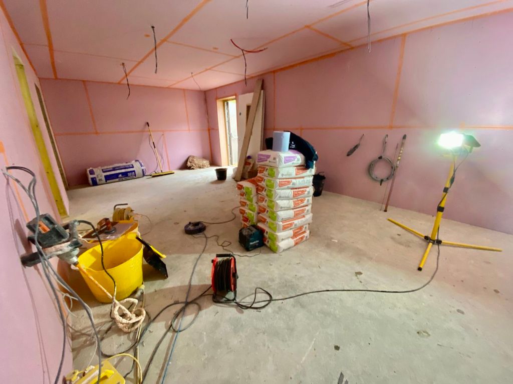 Property photo 3 of 4