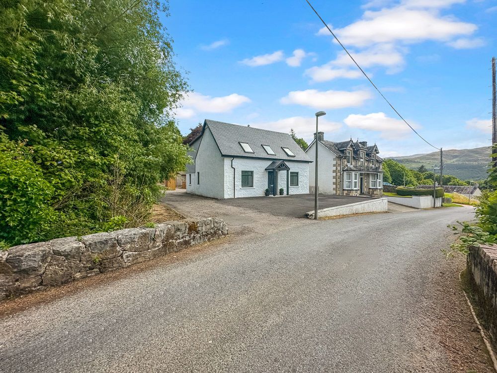 Property photo 2 of 65