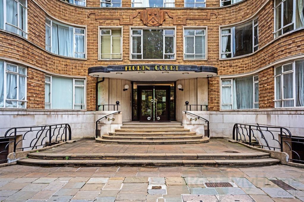 Property photo 2 of 14 4.Jpg