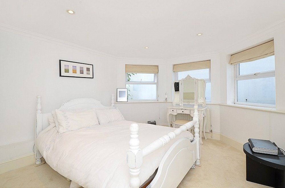 Property photo 3 of 11 Picture No. 09