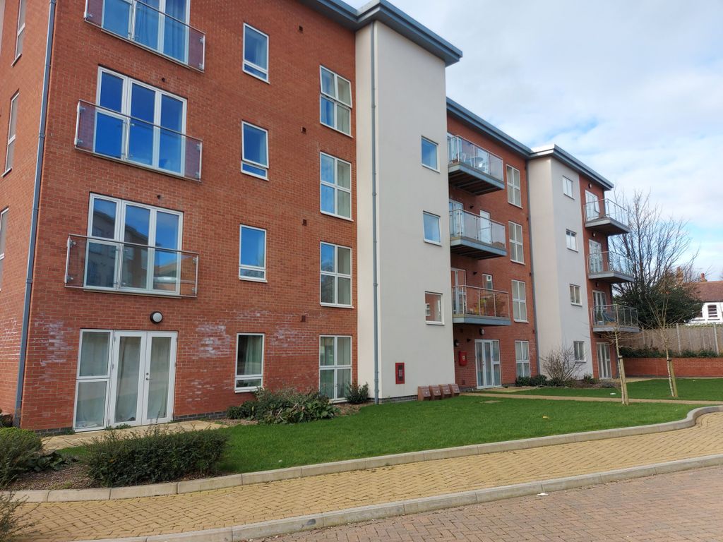 Property photo 1 of 9 External