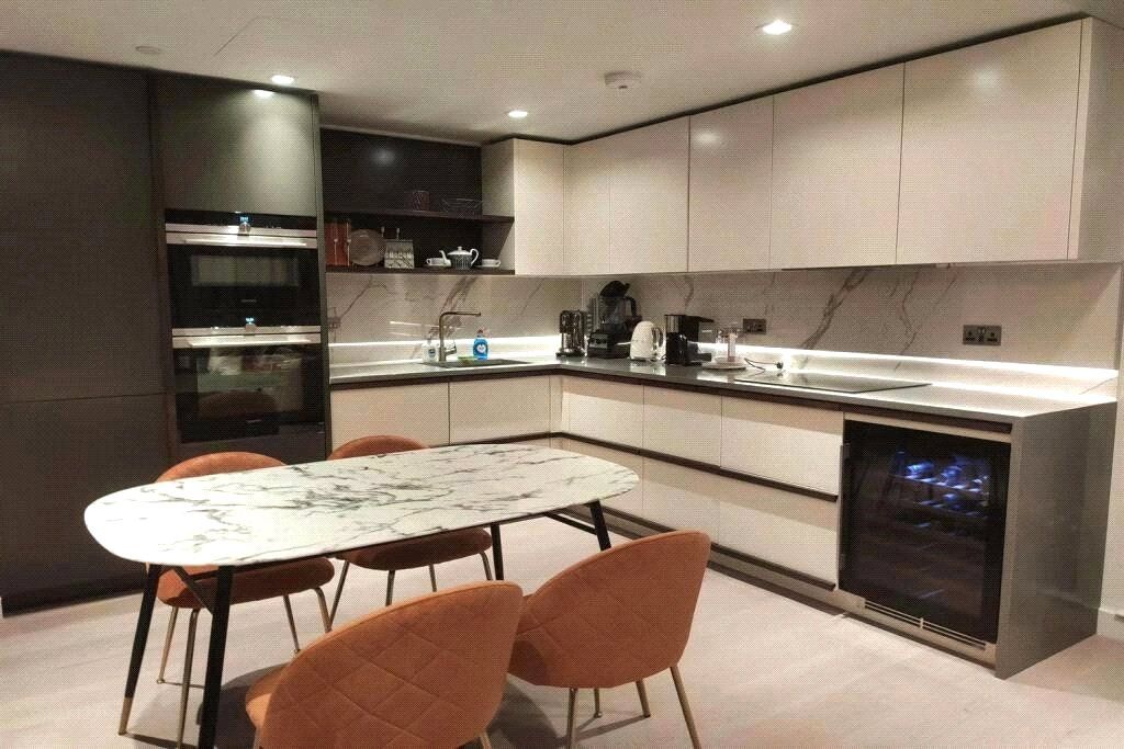 Property photo 2 of 8 Picture No. 02