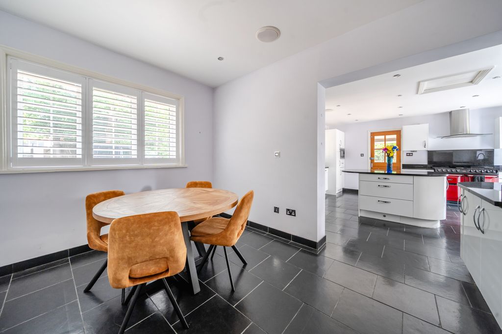 Additional image 5 of 4 bed detached house for saleReading Road North, Fleet GU51