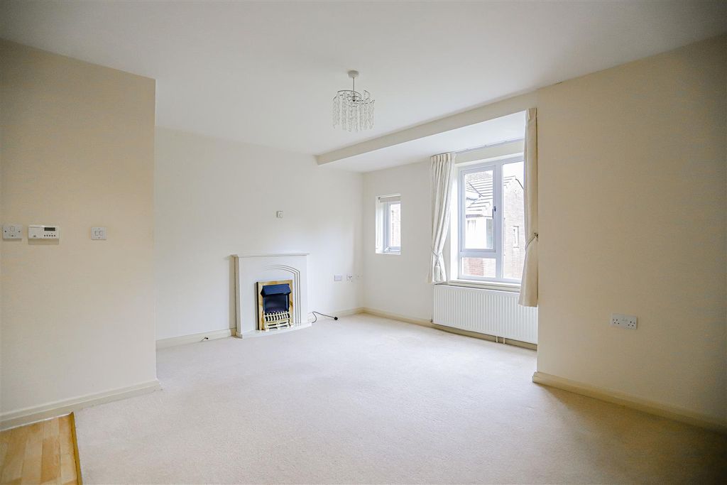 Property photo 2 of 14 1.Jpg