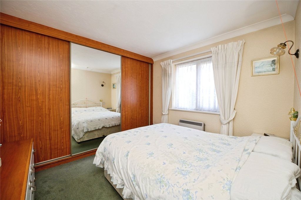 Property photo 3 of 11 Bedroom One