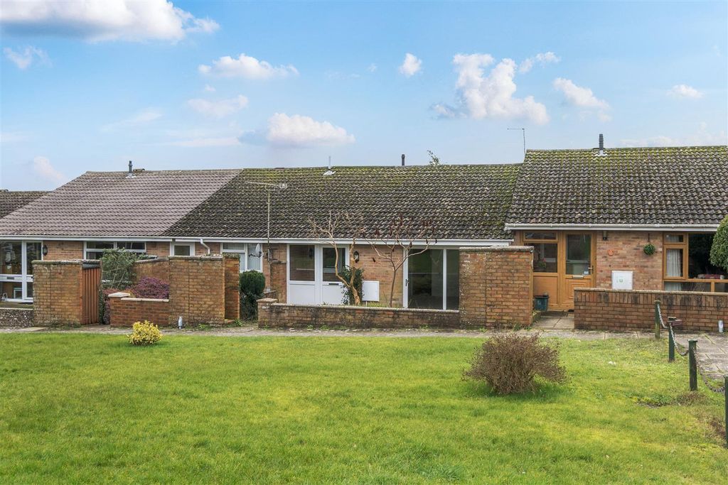 Property photo 1 of 8 Front Elevation