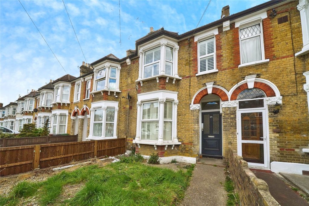 Property photo 1 of 17 Picture No. 01