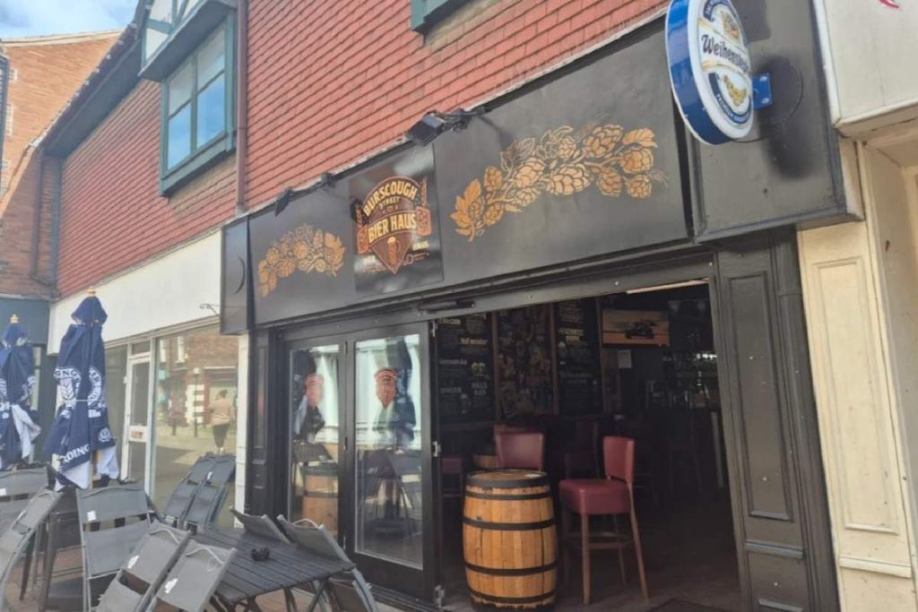 Property photo 1 of 7