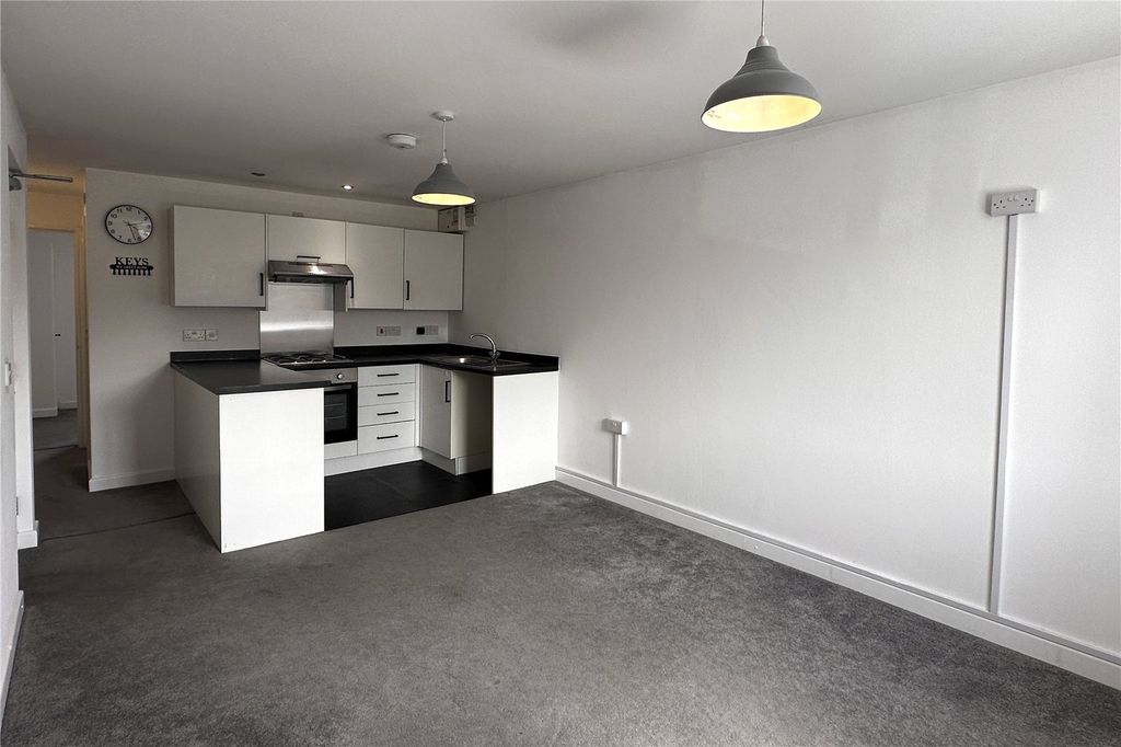 Property photo 2 of 11 Picture No. 03