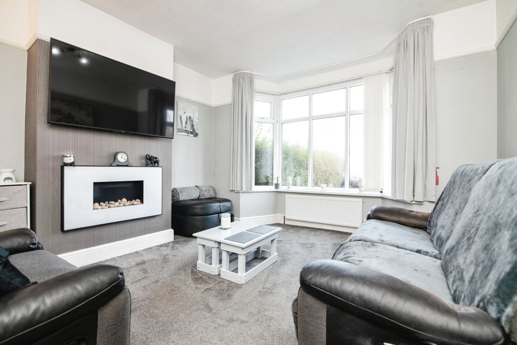 Property photo 2 of 15 Reception Room One