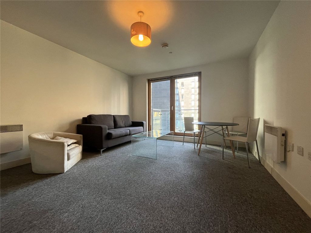 Property photo 1 of 12 Living Room