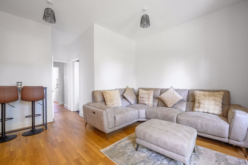 Property photo 2 of 8 Photo 9