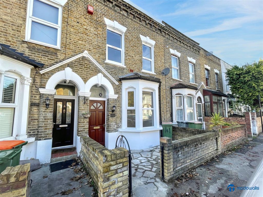 Property photo 1 of 20 141Fieldrd_E79Dh (1).Jpg