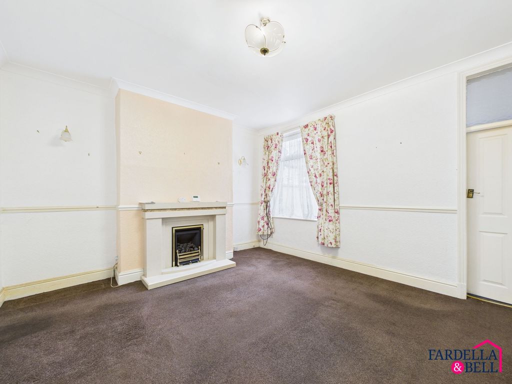 Property photo 3 of 20